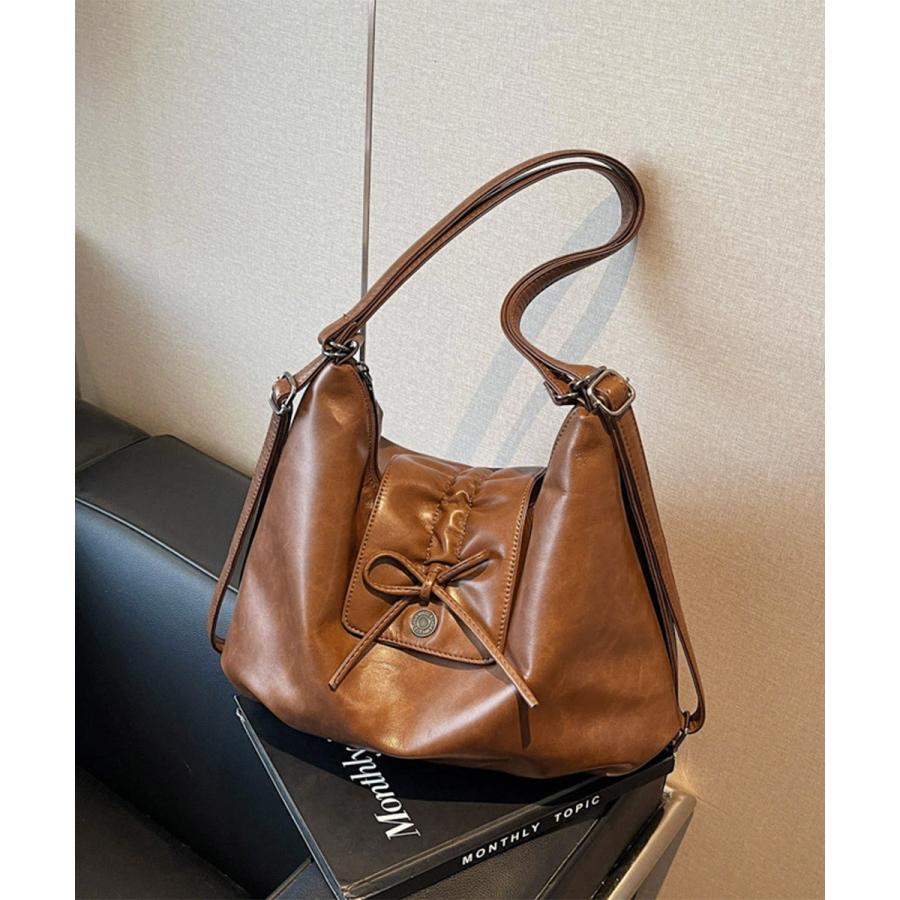 ショルダーバッグ フェイクレザーリュック