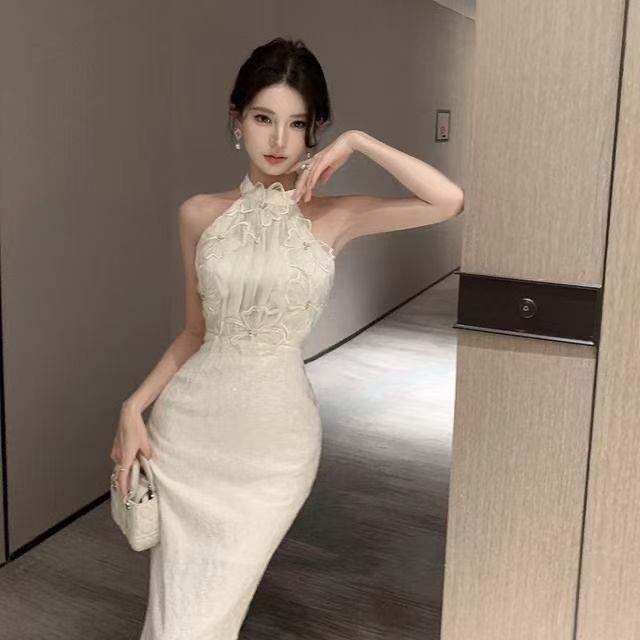 【新品未使用】ホルターネックドレス パーティー　セクシー